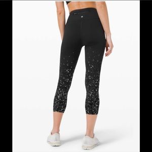 Lululemon Wunder MR Crop Sz 4 NWOT